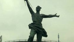 Sputnik - the launch in '57 that led to modern space exploration News Clip