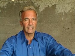 Inventor presents bicycle powered by compressed air News Clip