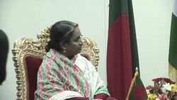 Indian president meets Bangladesh prime minister News Clip