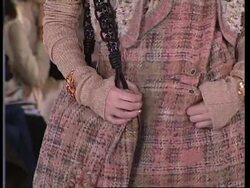 Lagerfeld sticks to monochrome in Paris News Clip