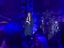 SPEECH: Maggie DiNome at St. John's Health Center's Power Of Pink Benefiting The Margie Petersen Breast Center Stock Footage