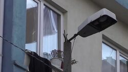 Syrian Kurdish refugees fleeing violence struggle to survive News Clip