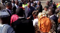 CLEAN : President of Guinea visits Liberia amid Ebola outbreak News Clip