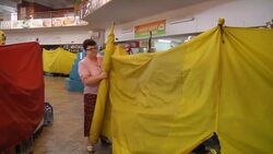 Reactions on the street as lawmakers impeach President Basescu News Clip