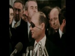 SYND 5-2-72 ISRAELI DEFENCE MINISTER, MOSHE DYAN, IN WASHINGTON News Clip