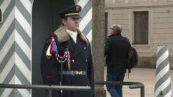 CLEAN : Leftist rivals aristocrat in tight Czech News Clip