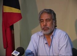 President calls on rebels to disarm, Australian soldiers patrol Instructional Video