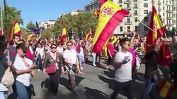 CLEAN : Protesters rally against Catalan independence in Barcelona News Clip
