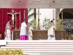 EVENT CAPSULE CLEAN: Easter Mass, Urbi et Orbi Ble Stock Footage