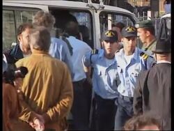 Israel - Orthodox Jews clash with police Instructional Video