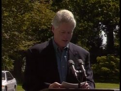 USA - Bill Clinton on Bosnian poll News Clip