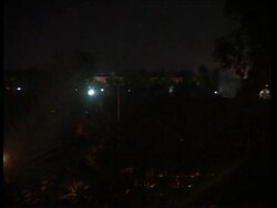 Thunderous explosions rock central Baghdad, night shots Instructional Video