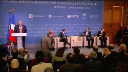 Hollande meets heads of international economic organisations at OECD Instructional Video