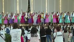 VOICED : Paraguay listo para recibir al papa News Clip