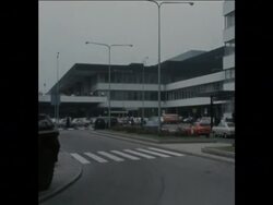 SYND 18 9 74 JAPANESE TERRORISTS LEAVE SCHIPHOL AIRPORT FOR DAMASCUS Instructional Video