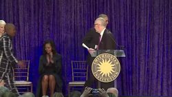 CLEAN : Obama's portrait unveiled at National Portrait Gallery News Clip