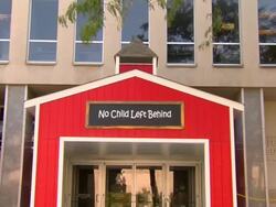 HD Federal Building Education_Zoom (1080/24P) Stock Footage