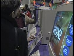 USA: PERSONAL COMPUTERS ARE XMAS SUCCESS STORY FOR RETAILERS News Clip