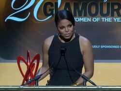 SPEECH: Janet Jackson on coming out to honor her friend Donatella Versace Stock Footage