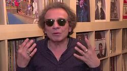 CLEAN : Music critic reacts to the death of Prince News Clip