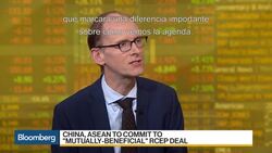 Slok de Deutsche Bank opina sobre el viaje de Trump a Asia News Clip