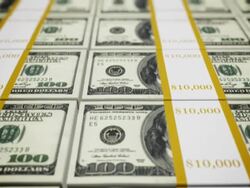 Stacks of 100 dollar bills - loopable, NTSC Stock Footage