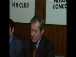 SYND 10-4-74 NATO SPOKEMAN ON MUTUAL REDUCTION OF FORCES HOLDS A PRESS CONFERENCE IN VIENNA News Clip