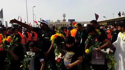 CLEAN : Saudi Shiites hold mass funeral for bombing victims News Clip