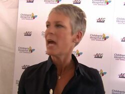 EVENT CAPSULE CLEAN: Heidi Klum & Jamie Lee Curtis Join Children's Hospital Los Angeles For 5K Walk Street Party & Lighting Ceremony, Los Angeles, CA, United States, 4/30/11 Stock Footage
