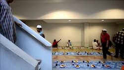 CLEAN : Malaysian muslims mark start of Ramadan News Clip