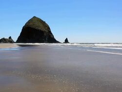 Cannon Beach in Oregon Stock Footage