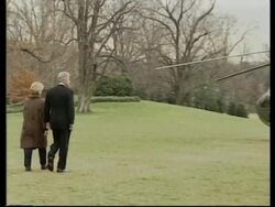 USA: WASHINGTON: PRESIDENT CLINTON LEAVES TO VISIT NEW YORK News Clip