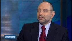 Martin Sorrell is a Builder of Global Business: Pyne News Clip