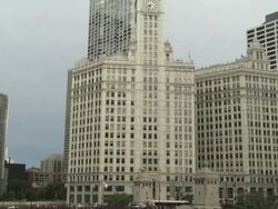 WS TU Wrigley building / Chicago, Illinois, USA Stock Footage