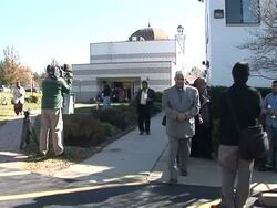 VOICED: Ft Hood shooting suspect likeable, good Muslim News Clip