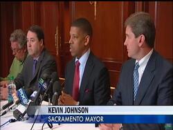 Sacramento Kings owner Kevin Johnson spoke with NBA owners in New York Thursday, telling them his city is not going to let the team leave without a fight. The Kings' owners are considering a move to Anaheim and must file a relocation application with the league by Monday. (April 14). Instructional Video