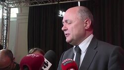 CLEAN : FILE/France: Le Roux replaces Cazeneuve as interior minister News Clip