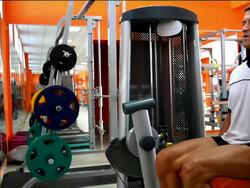 Body builder - Back extension Stock Footage