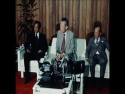 SYND 13 12 78 SINGAPORE PRIME MINISTER YEW COMMENTS ON FIGHTING BETWEEN COMMUNIST STATES Instructional Video