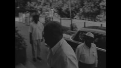 CAN834 GANDHI ATTENDS CONGRESS MEETING News Clip