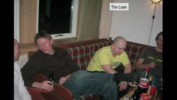 Renny Gleeson: Our antisocial phone tricks Instructional Video