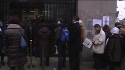 Final day for people to exchange francs for euros News Clip