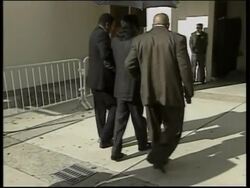 Ill-looking singer late again, reactions News Clip