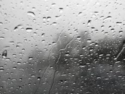 Raindrops on car windshield Stock Footage