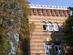CU tower of EX- jewish hospital Stock Footage