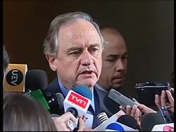 WRAP Chilean Sup Crt rules fmr Peru Pres will be extradited ADDS Fujimori's daughter News Clip