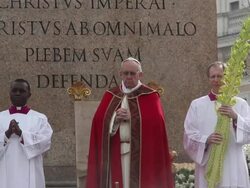 B-ROLL - Pope Francis Conducts The Palm Sunday Celebrations In St Peter's Square at St. Peter's Square on March 24, 2013 in Vatican City, Vatican. (Footage by Giulio Origlia/Getty Images) Stock Footage