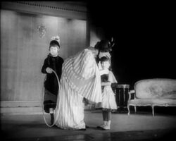 200 YEARS OF FASHION News Clip