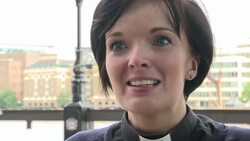 CLEAN : Church of England approves women bishops in historic vote News Clip