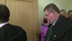 CLEAN : Polish court to weigh on Polanski extradition to US News Clip